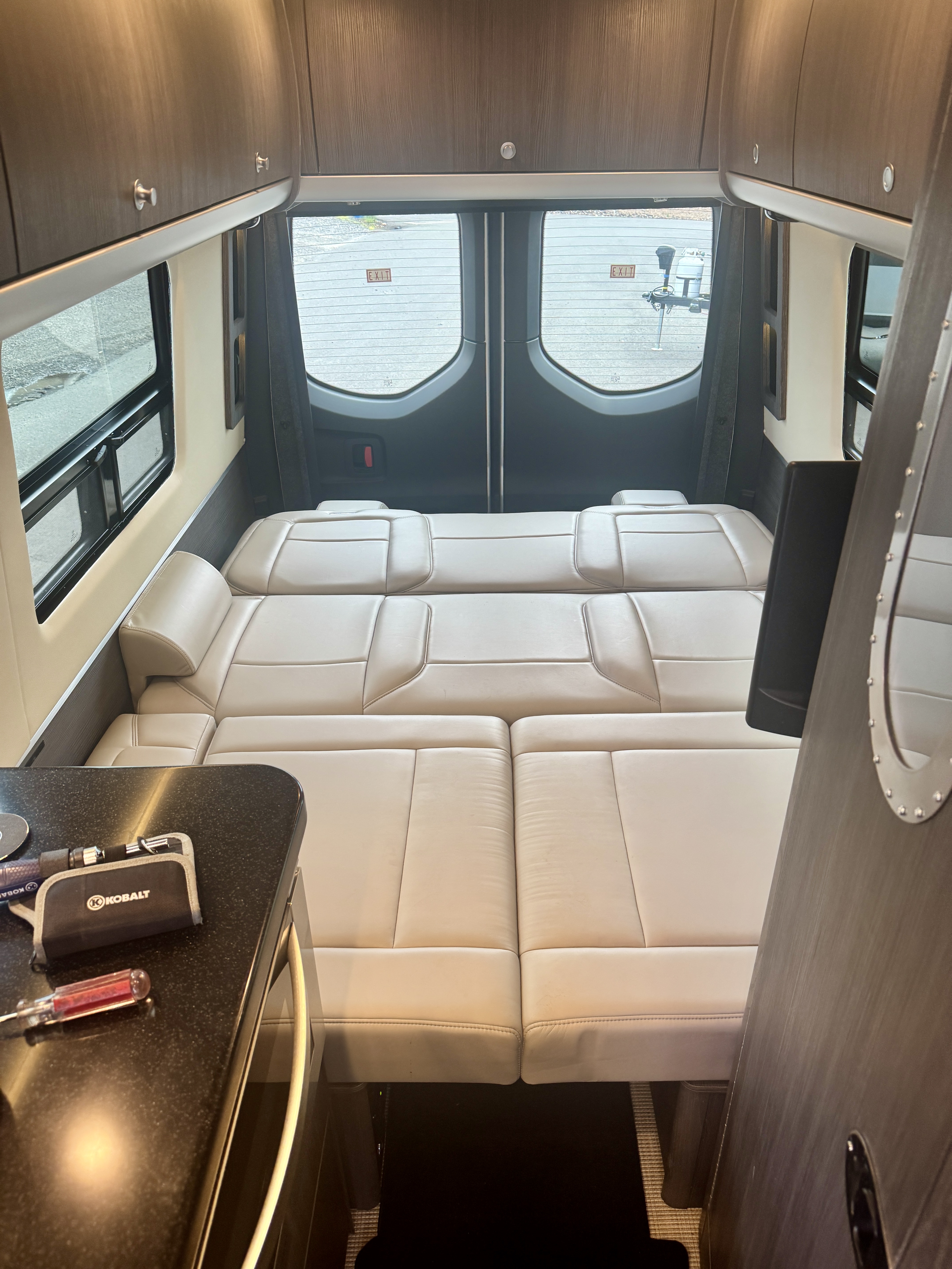 Rear Lounge Bed Configuration